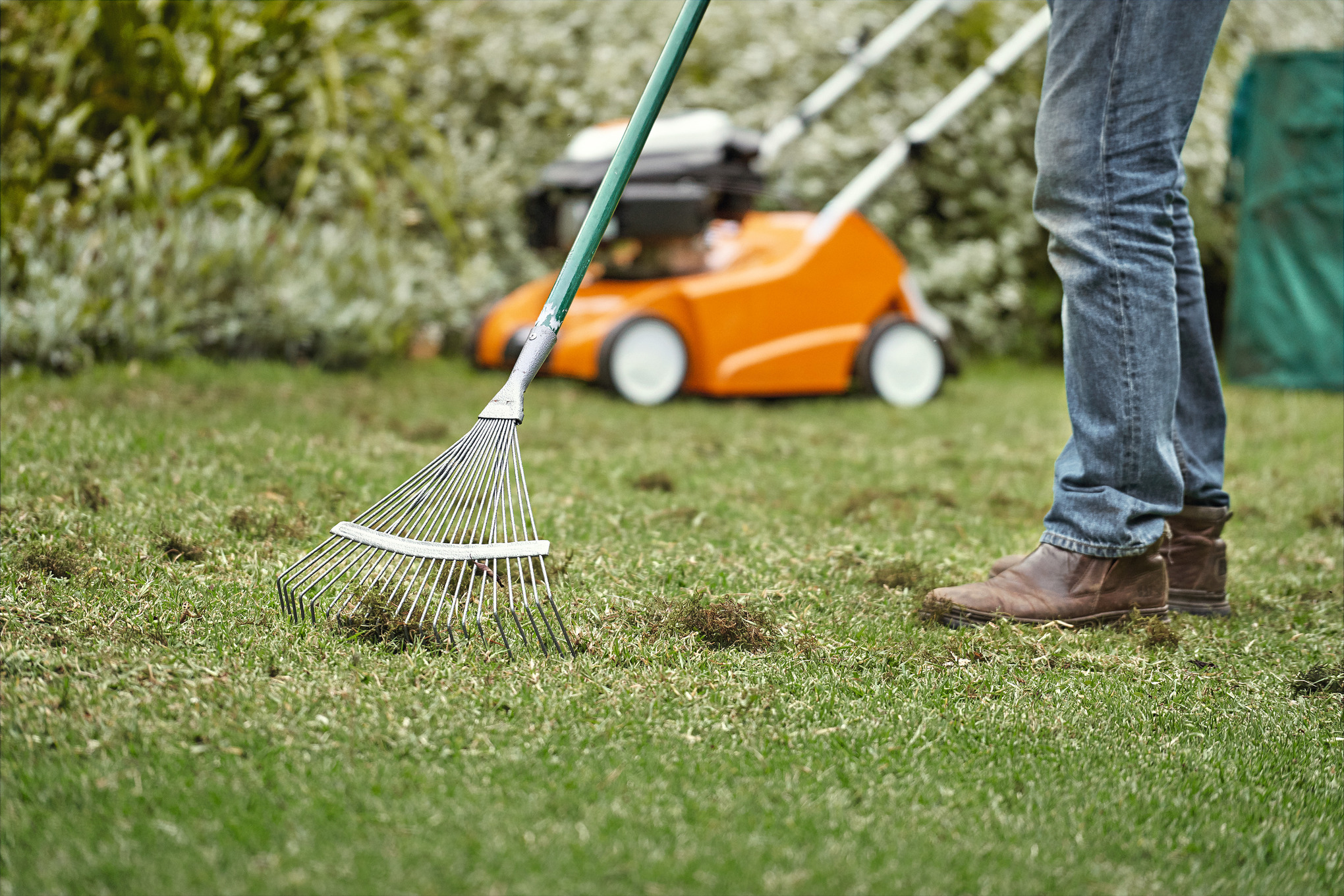 RL 540 Petrol Lawn Scarifier