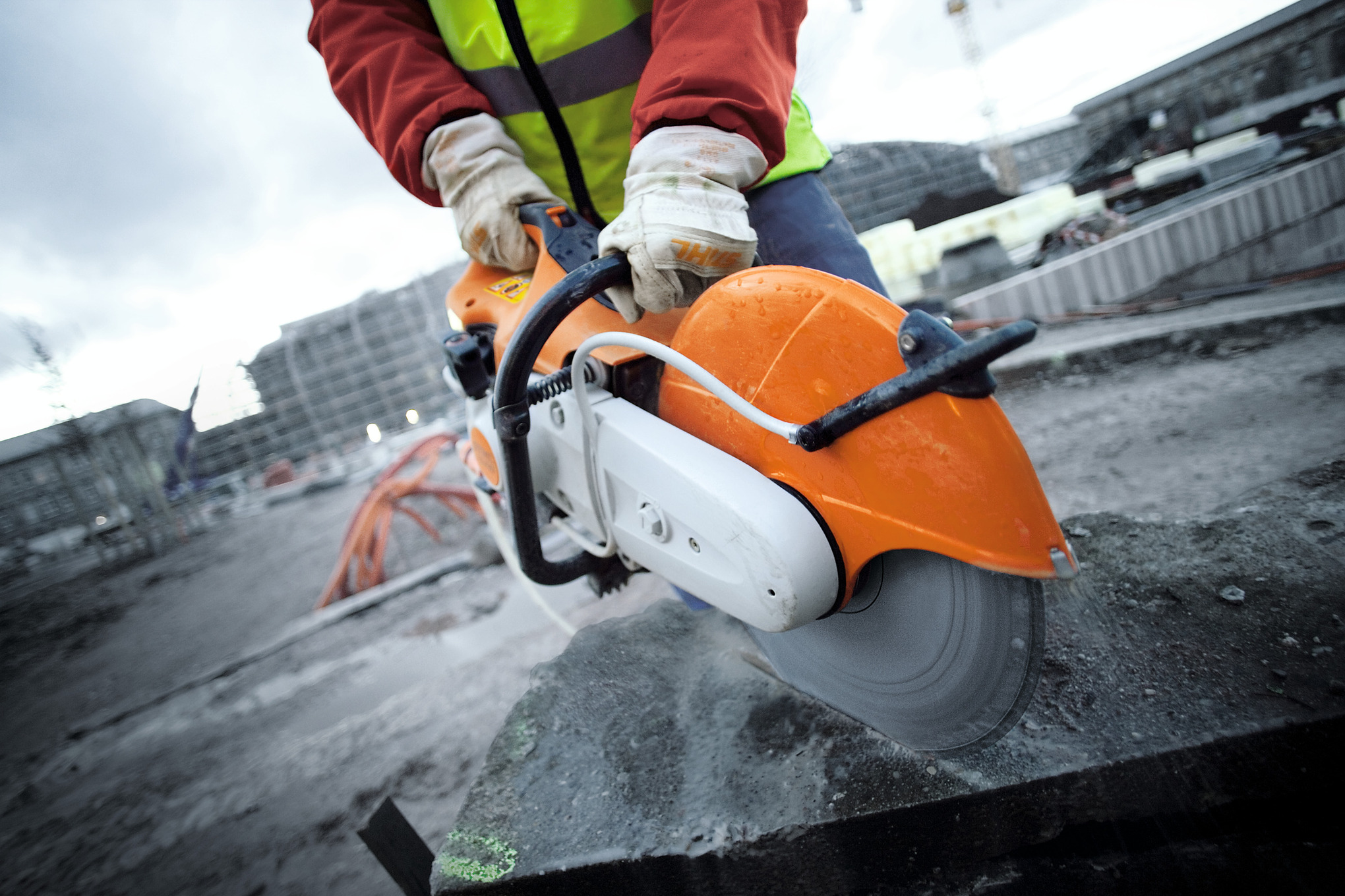 TS 410 Petrol Cut off Machine STIHL