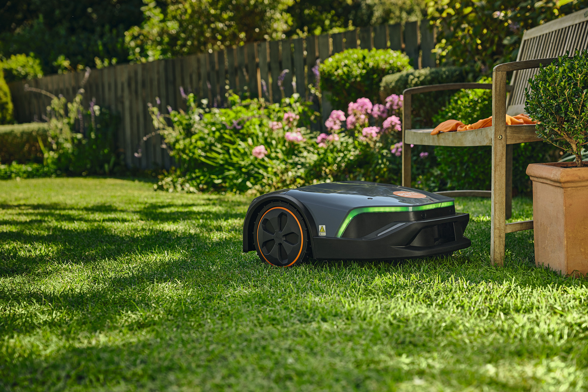 ¡MOW® 5 EVO robotic mower