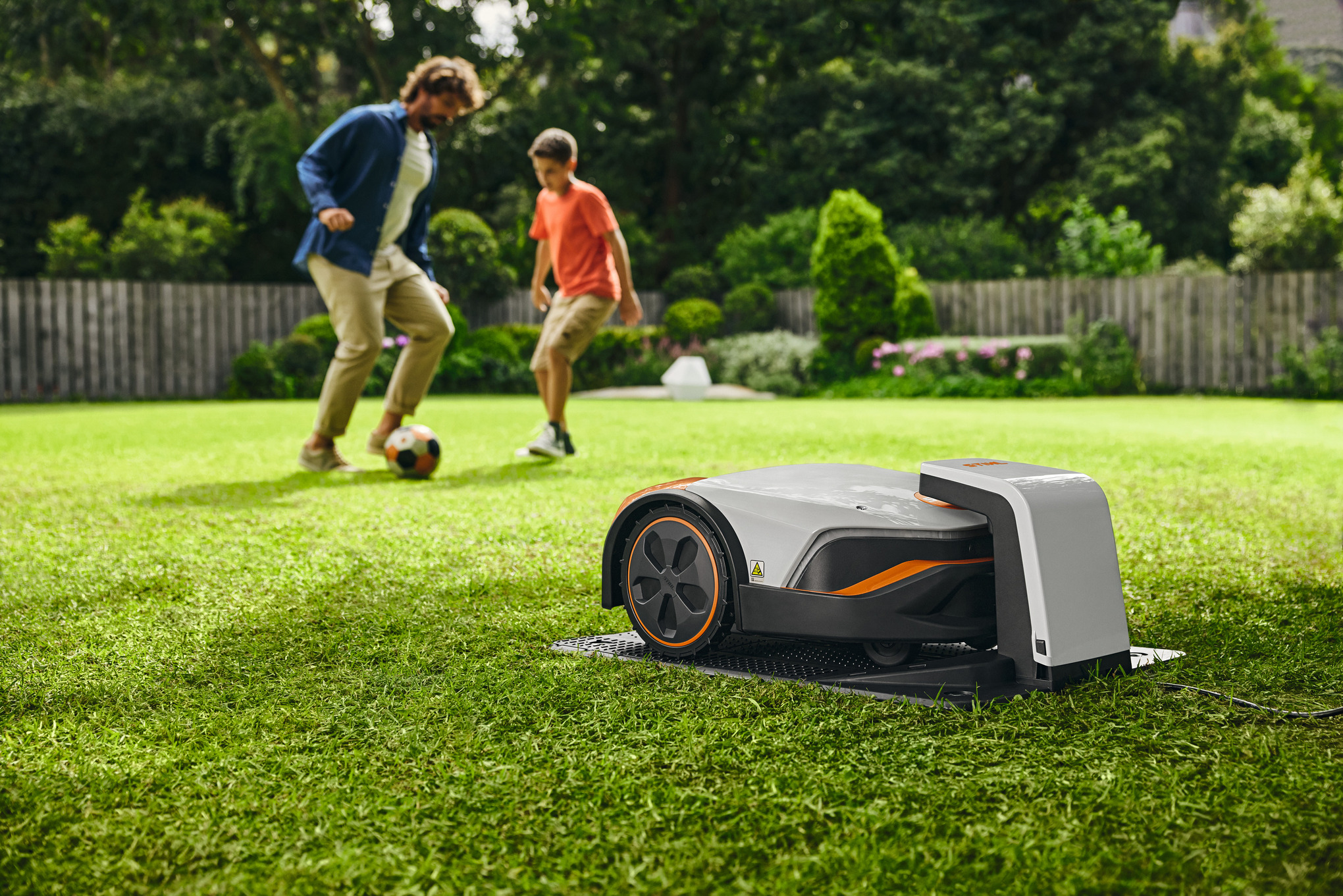 ¡MOW® 5 robotic mower