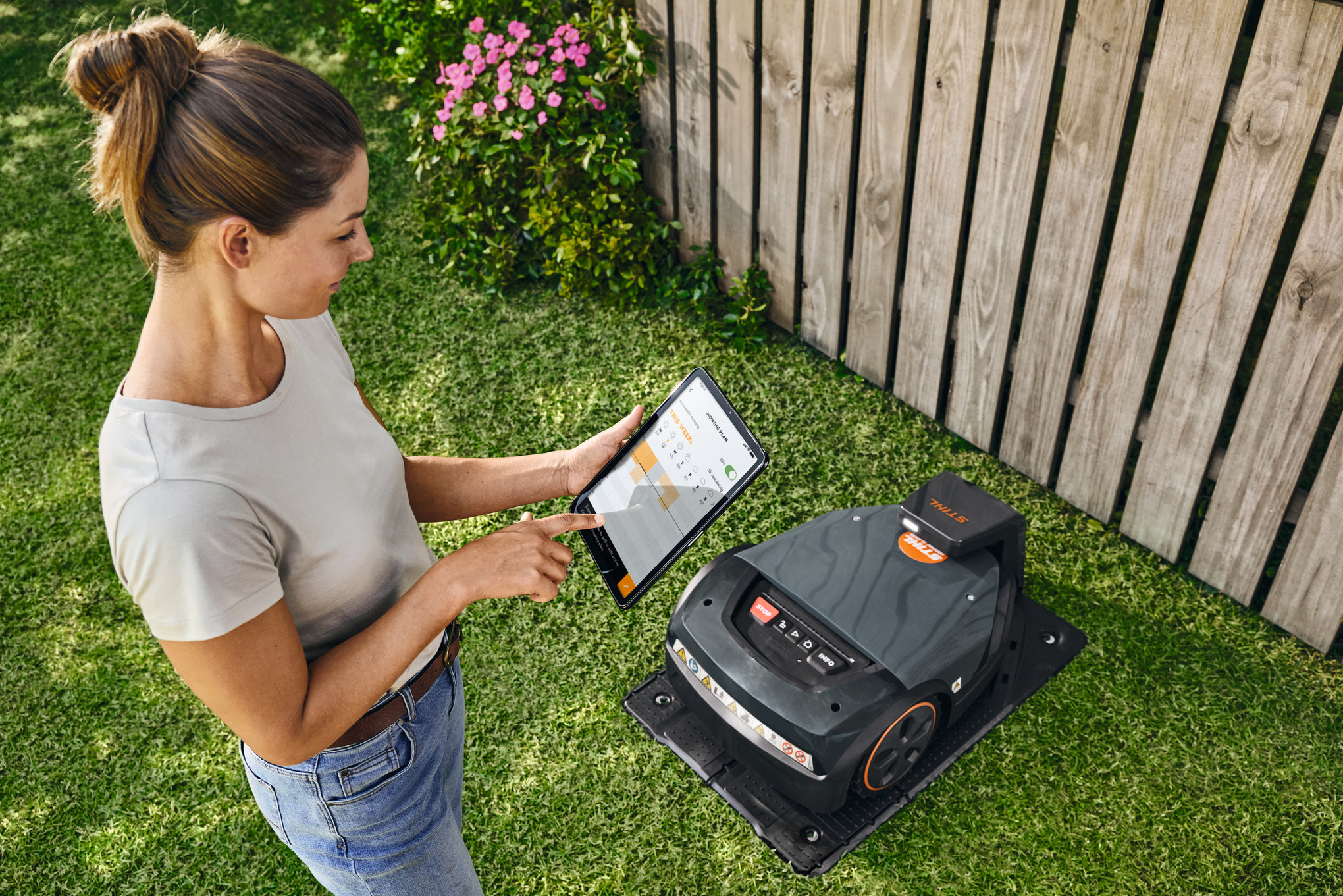 ¡MOW® 7 EVO robotic mower