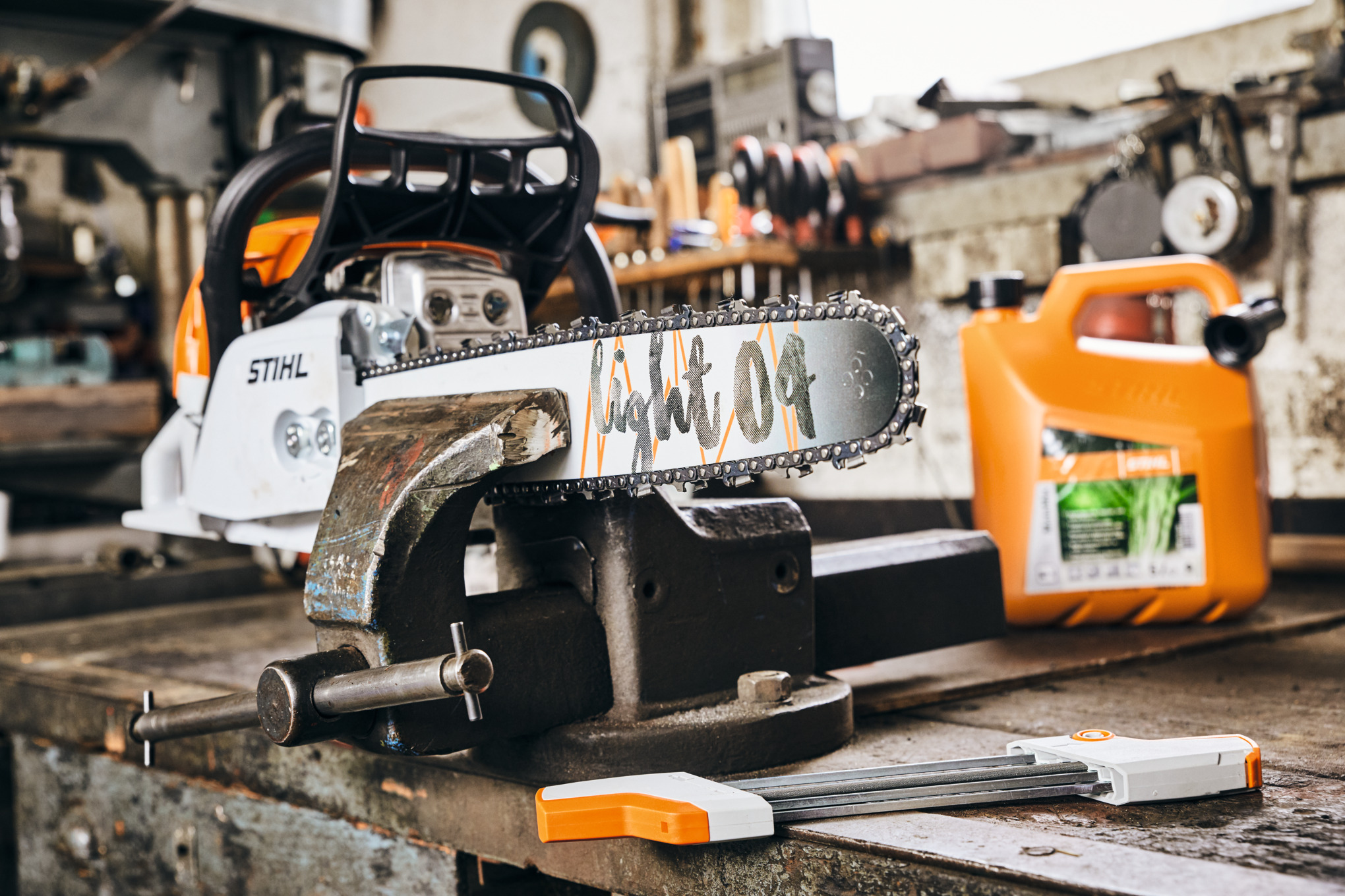 ENKAY Chainsaw File - 1/8 X 6 Inch Round Sharpening Tool For Mini Chainsaws