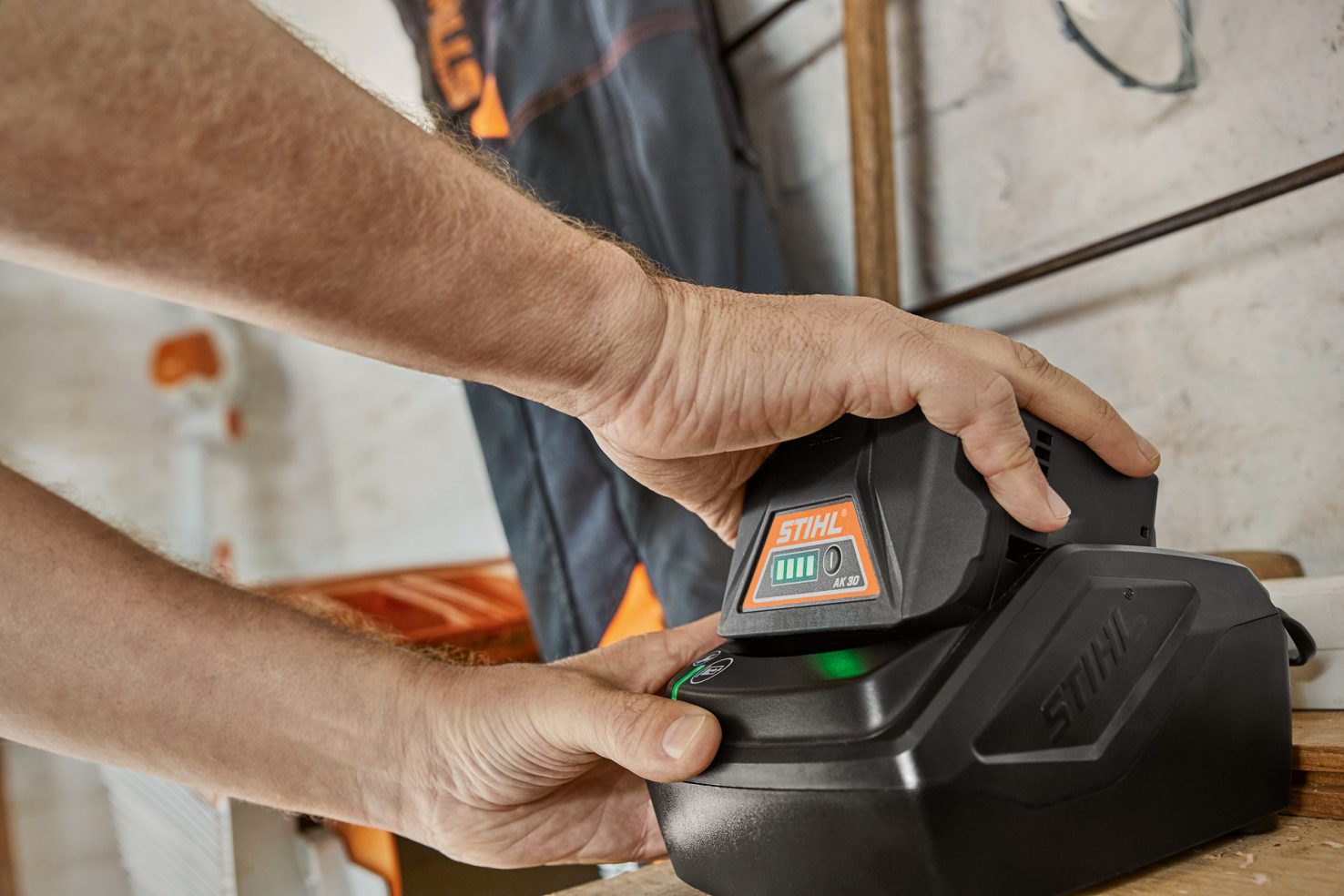 STIHL AK 30 battery in charger