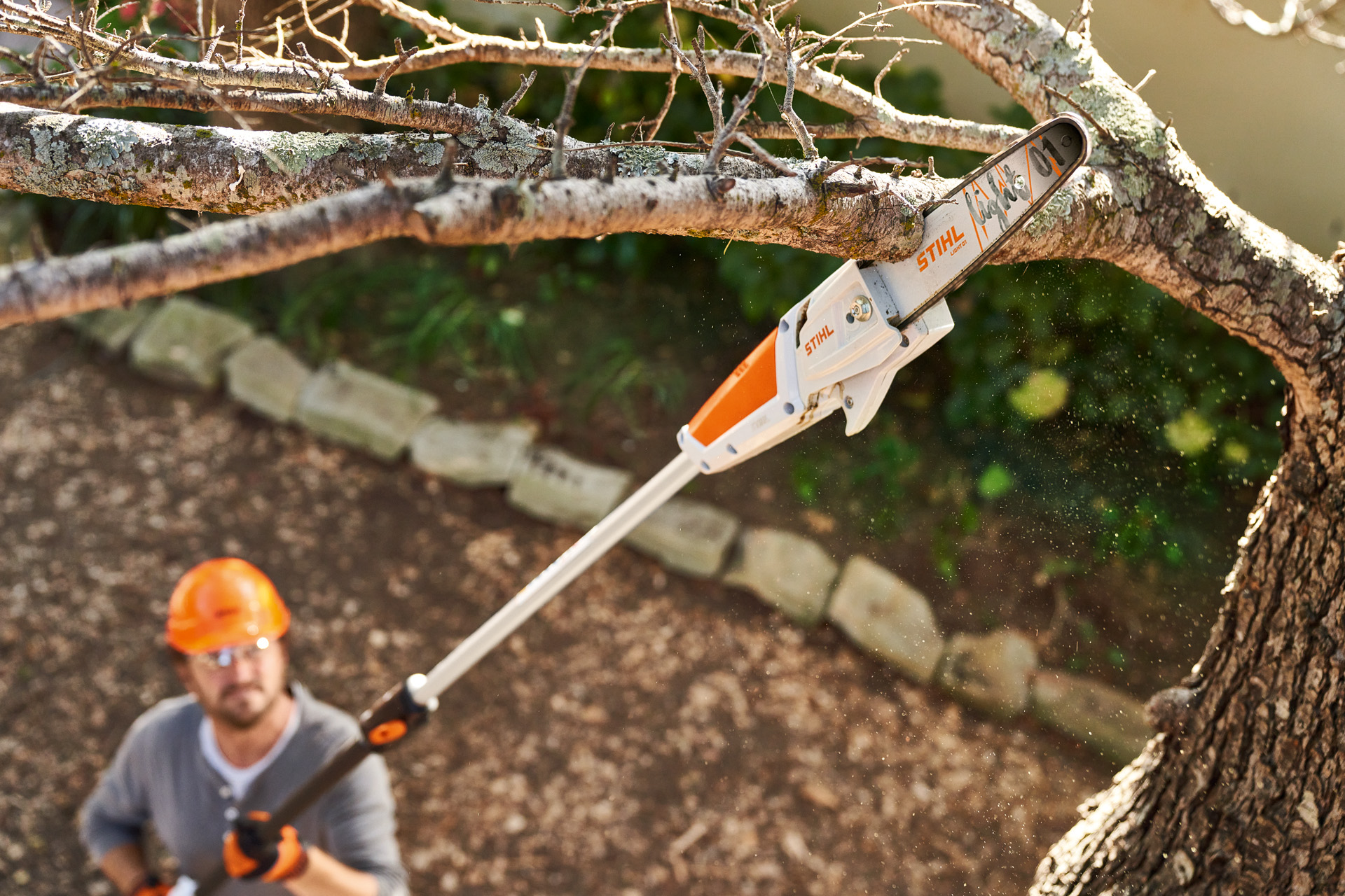 https://www.stihl.co.uk/content/dam/stihl/mediapool/products/cordless-tools/electric-telescopic-pruner/hta-50/8350a3cdf47542c1afbf0c95b77be359.jpg