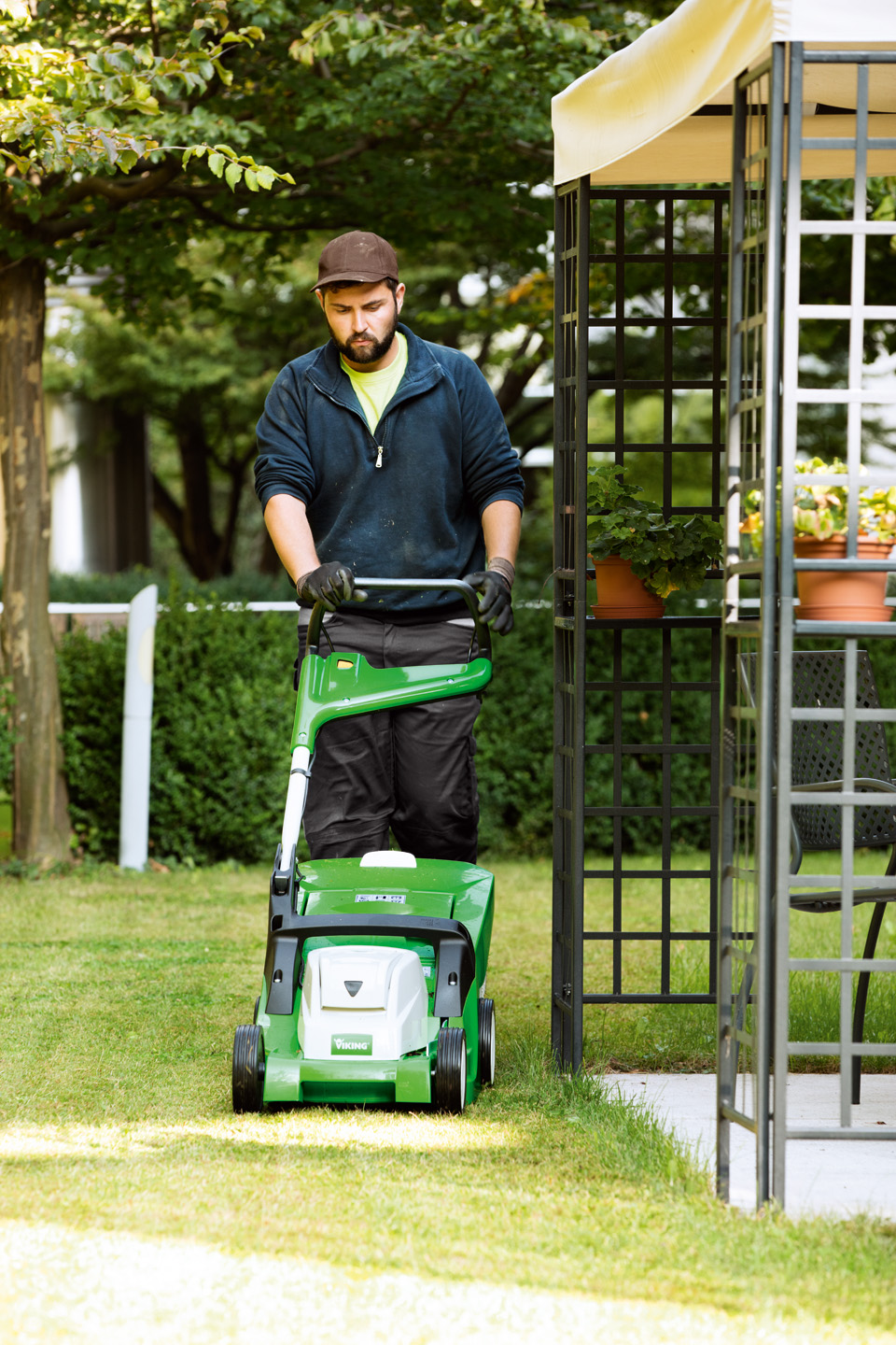 Viking battery clearance lawn mower