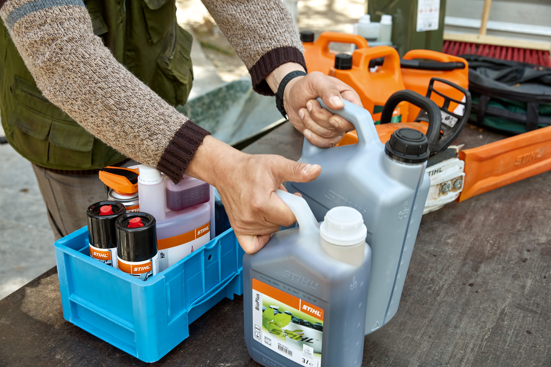 STIHL canisters are suitable for transport.